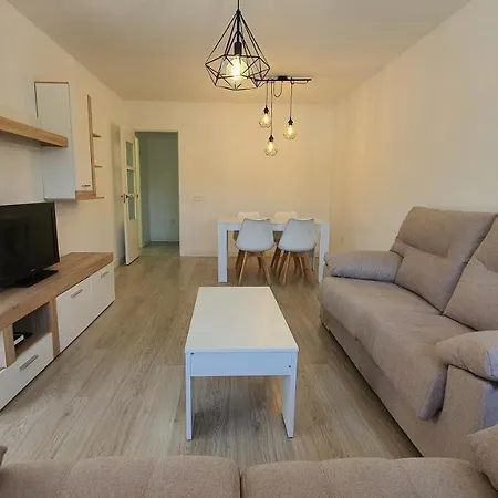 Deluxe Apartment *